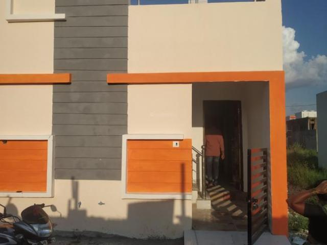 House for sale in Madya