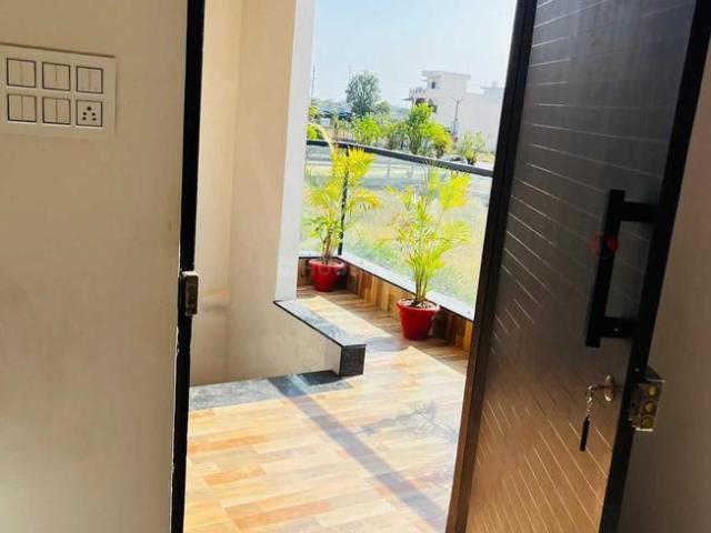 House for rent in Madya