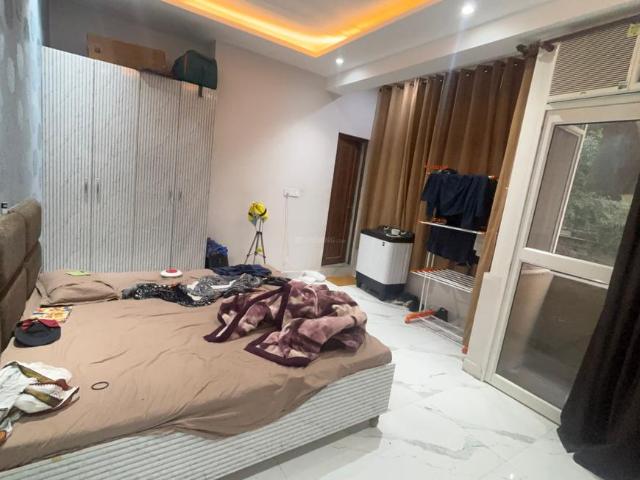 House for rent in Hariana