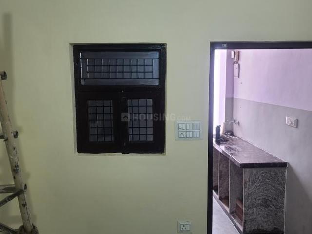 House for rent in North West Delhi, Deri