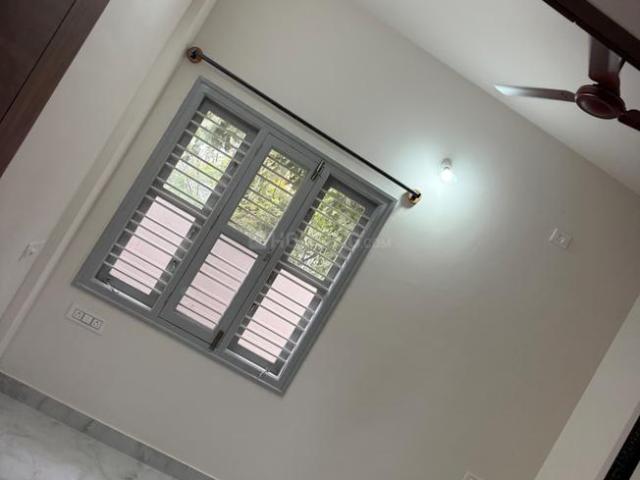House for rent in Bangalore East, Cox Town - Bangalore