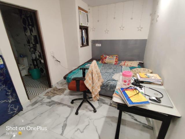 House for rent in Deri