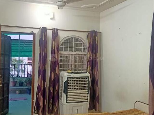 House for rent in Deri