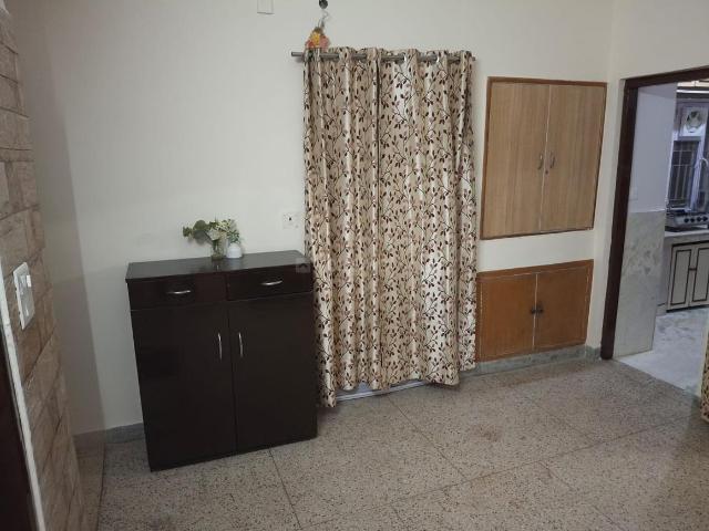 House for rent in Deri