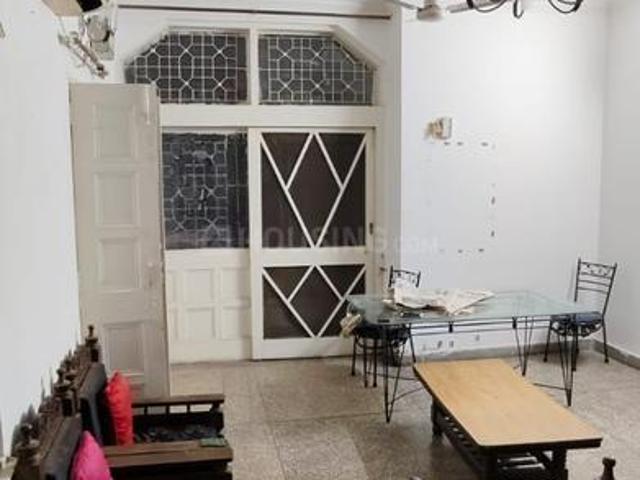 House for rent in Deri