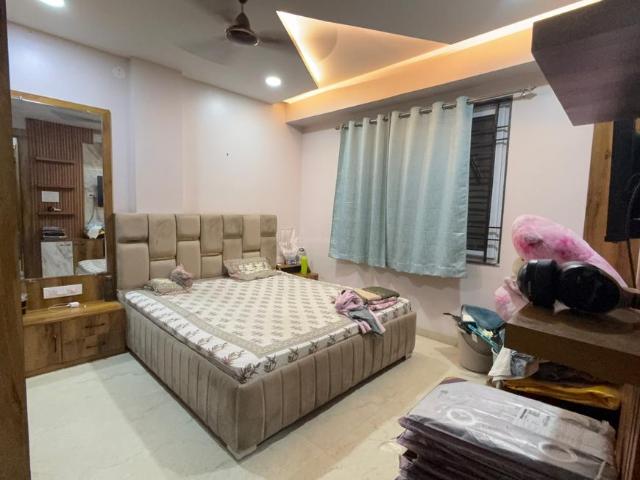 House for rent in Madya