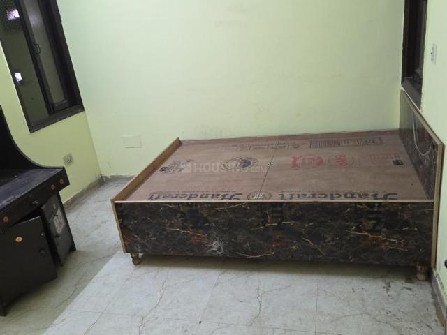 House for rent in East Delhi, Deri
