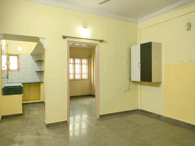 House for rent in Bangalore South, Cox Town - Bangalore