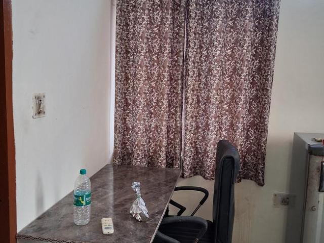 House for rent in Deri