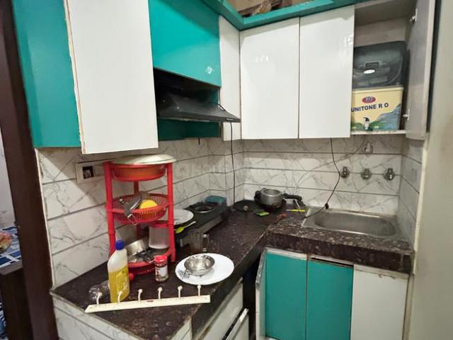 House for rent in West Delhi, Deri