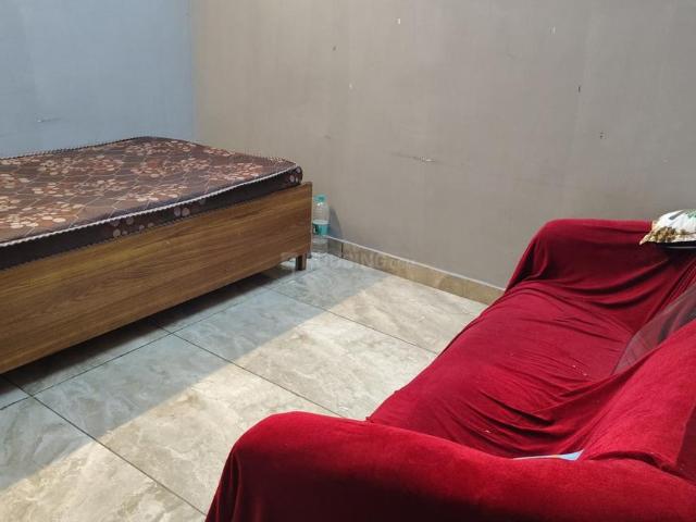 House for rent in Nawada, Delhi