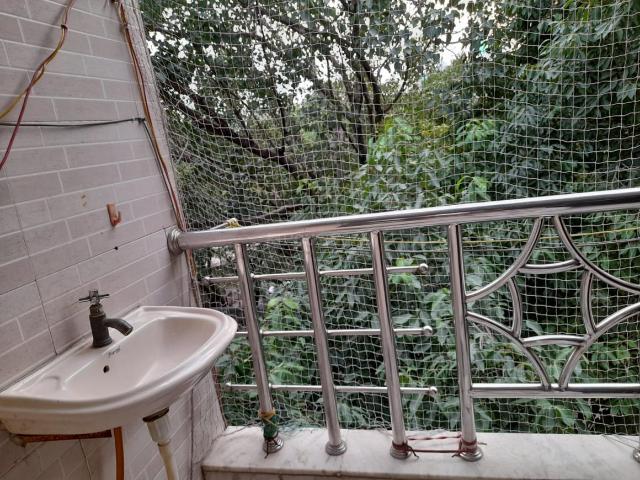 House for rent in West Delhi, Deri