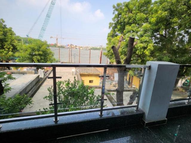 House for rent in South Delhi, Deri