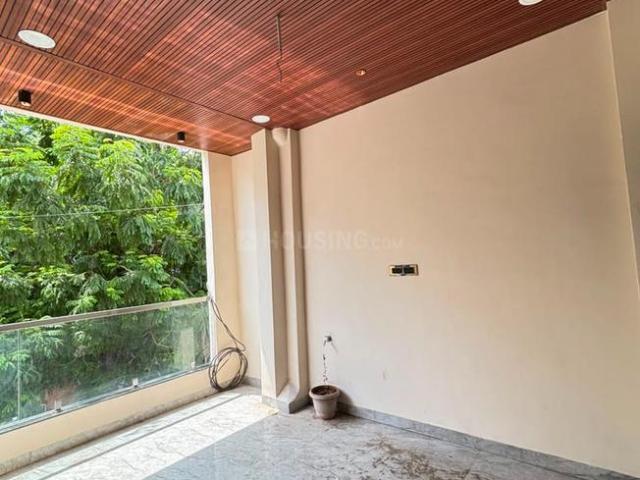 House for rent in Madya