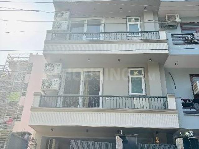 House for rent in Hariana