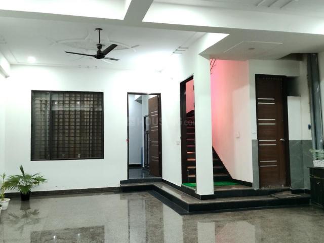 House for rent in Hariana