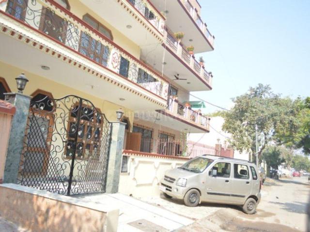House for rent in Hariana
