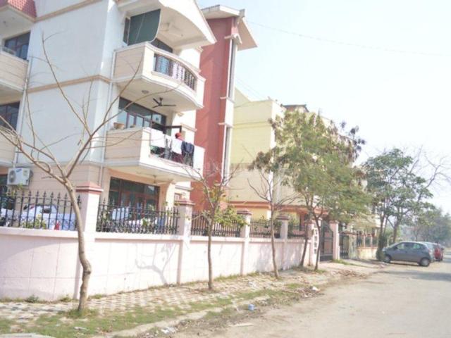 House for rent in Hariana