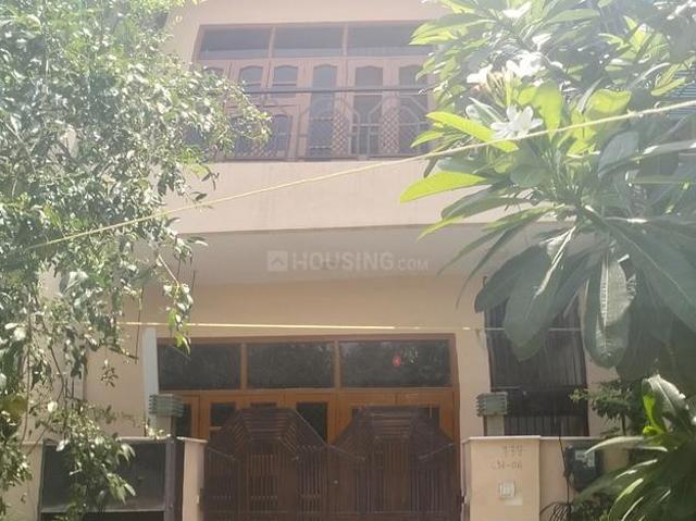 House for sale in Hariana