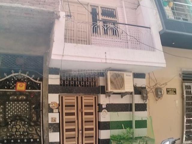 House for sale in Hariana