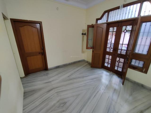 House for rent in Madya