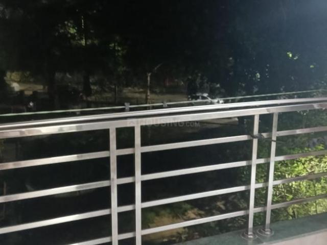 House for rent in Central Delhi, Deri