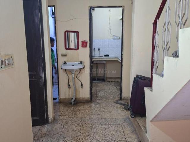 House for rent in West Delhi, Deri