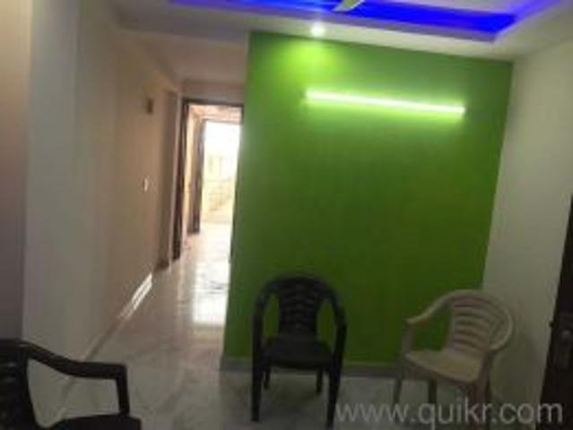 Property for rent in Deri