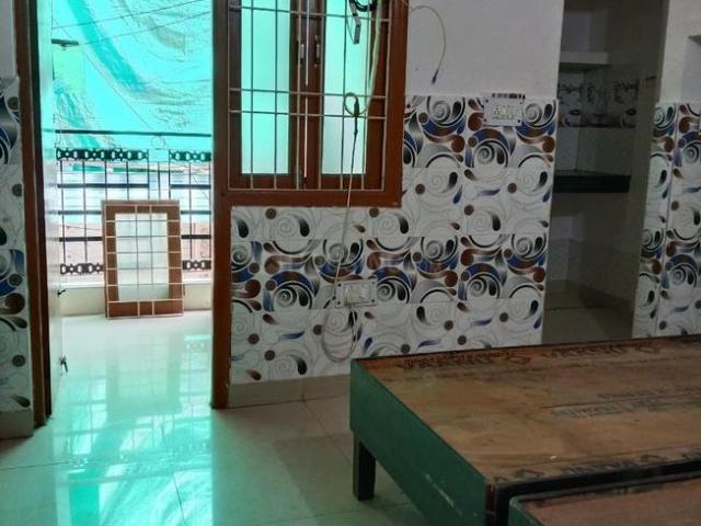 Flat for rent in Deri
