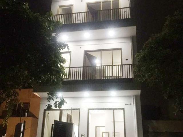 Property for rent in Hariana