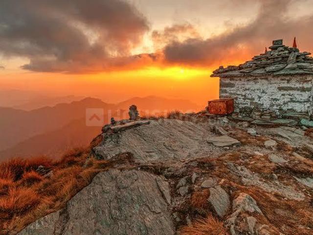 Villa for rent in Varanasi, Arunachal Pradesh