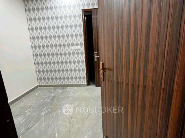 Property for rent in North West Delhi, Deri