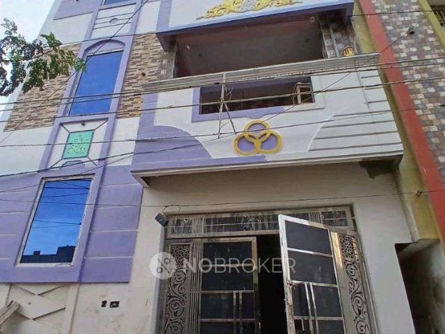 Property for rent in Lakshmipuram, Tamil Nadu