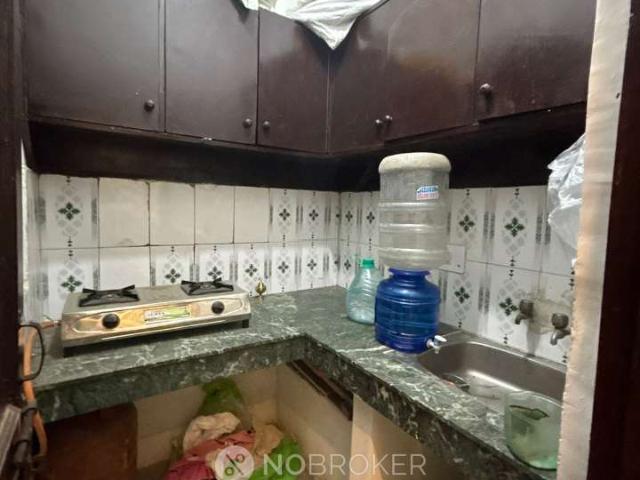 Property for rent in North Delhi, Deri