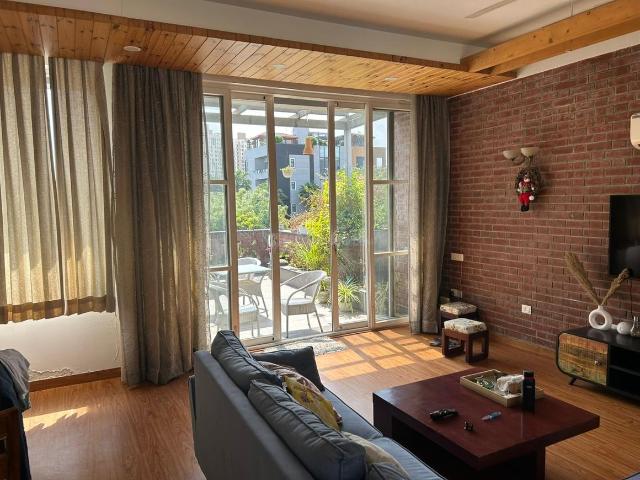 Villa for rent in Hariana
