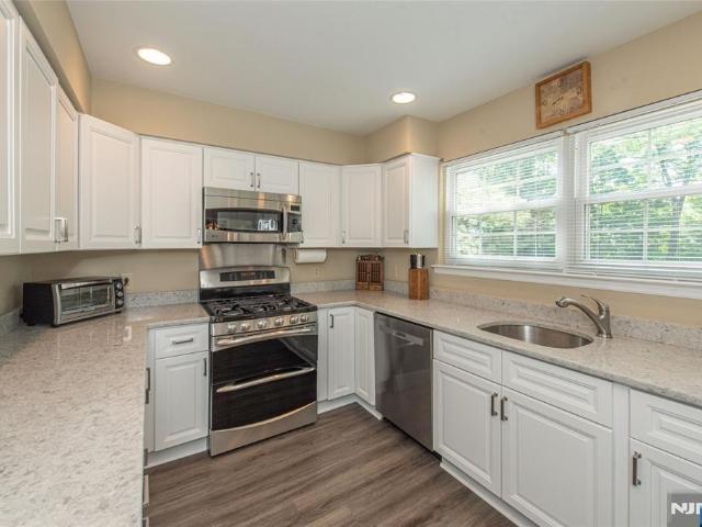 Townhouse for sale in Passaic, New Jersey