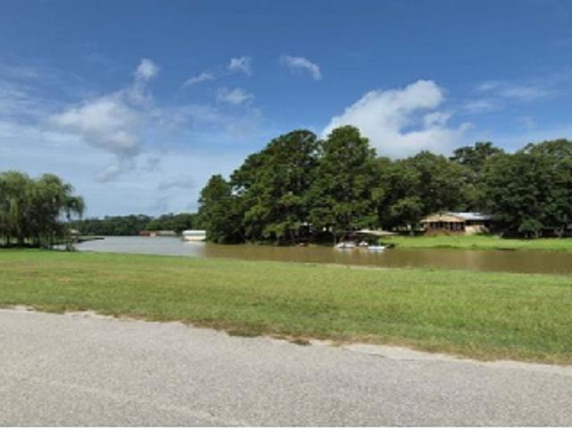 Land for sale in Walker, Texas