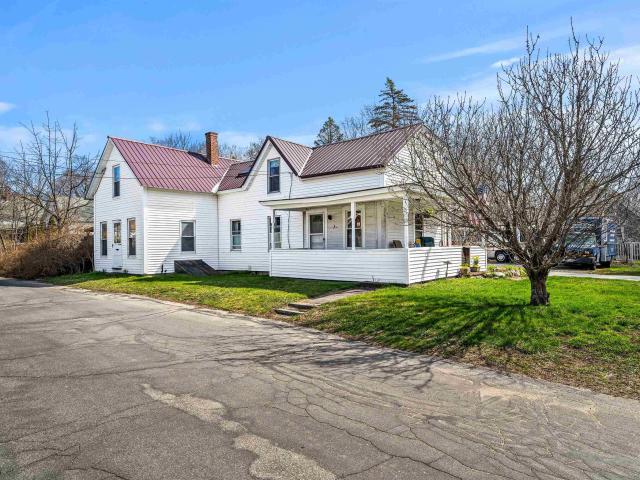 House for sale in New Hampshire