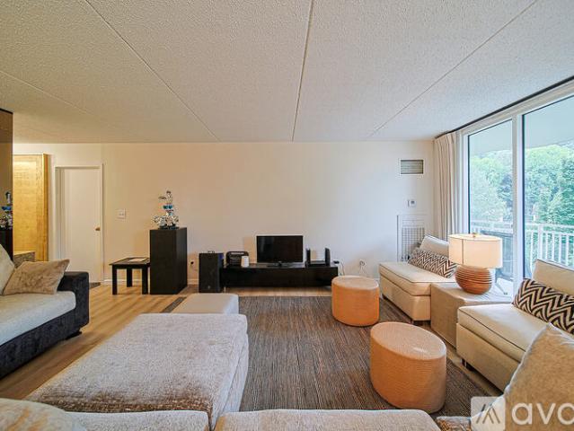 Apartment for rent in Edgewater, New Jersey
