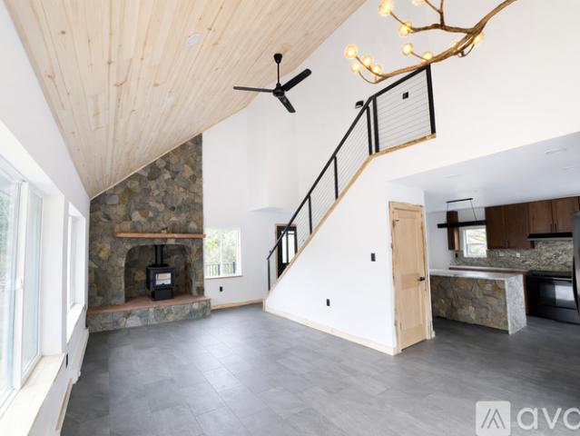 Apartment for rent in Clear Creek, Colorado