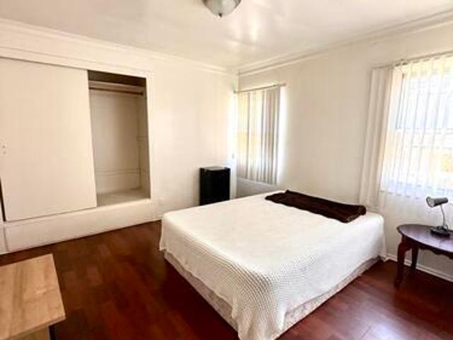 Apartment for rent in Westmont, Canoga Park