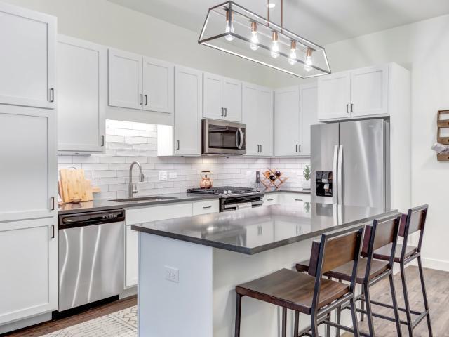 Apartment for rent in Elmhurst