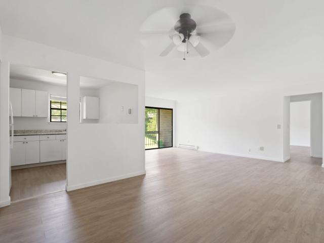Apartment for rent in Newton, New Jersey