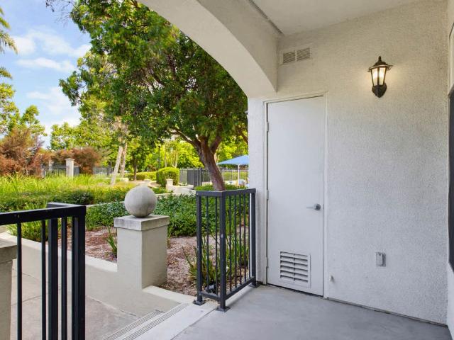 Apartment for rent in San Mateo, California