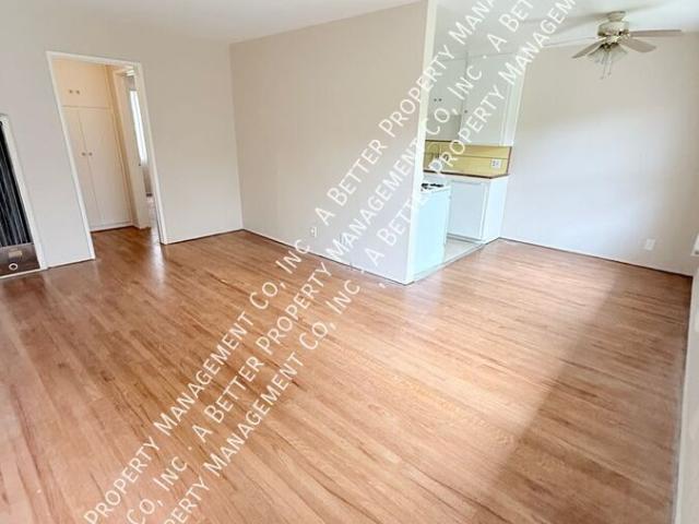 Apartment for rent in Long Beach, California