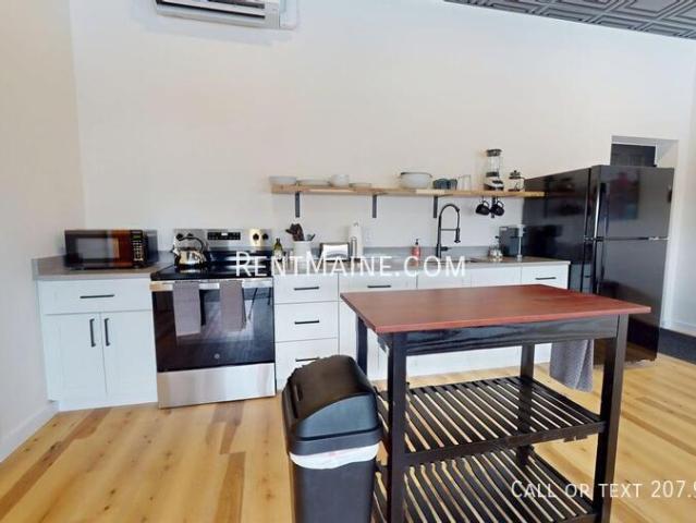 Apartment for rent in Pittsfield, Maine