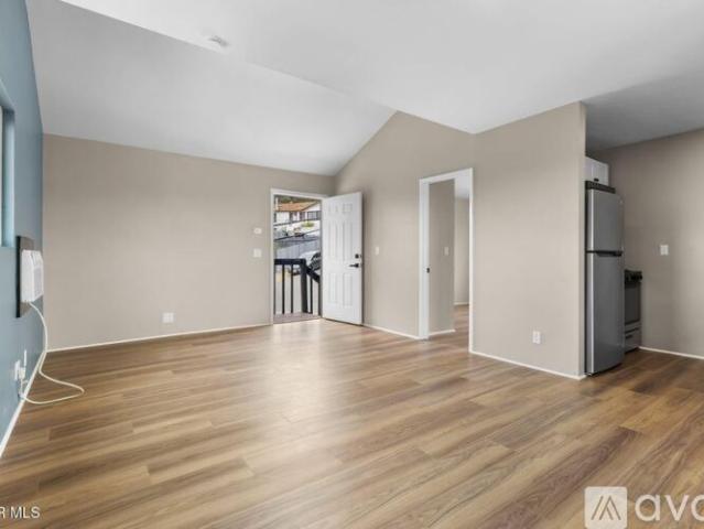 Apartment for rent in California