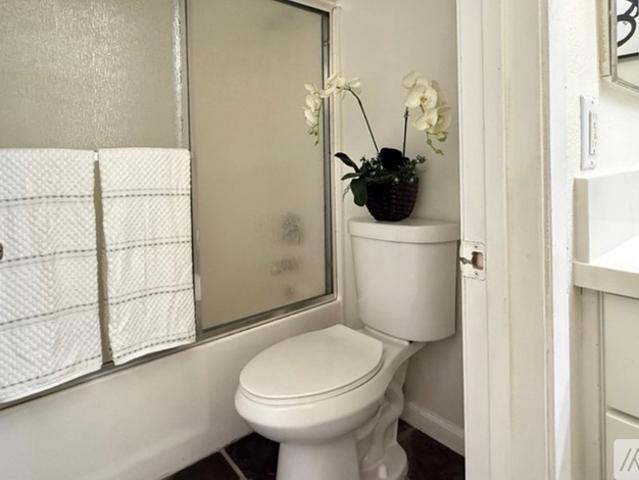 Apartment for rent in Mira Loma, California