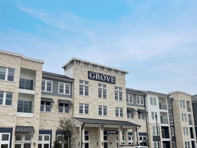 Apartment for rent in Aubrey
