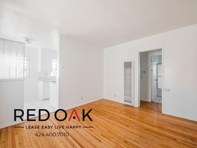 Apartment for rent in Canoga Park, California